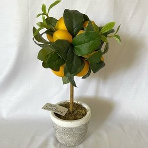 Artificial lemon tree